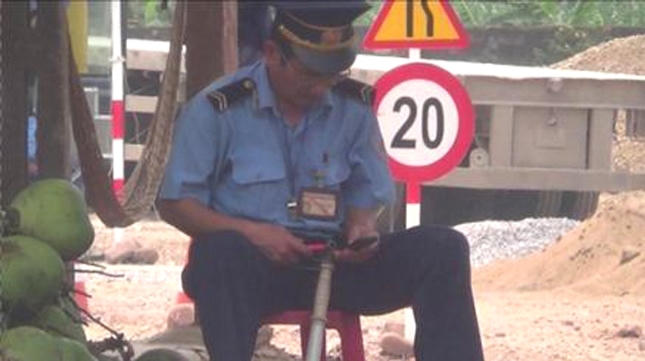 Hàng loạt cán bộ giao thông bị “trảm” để xác minh sai phạm